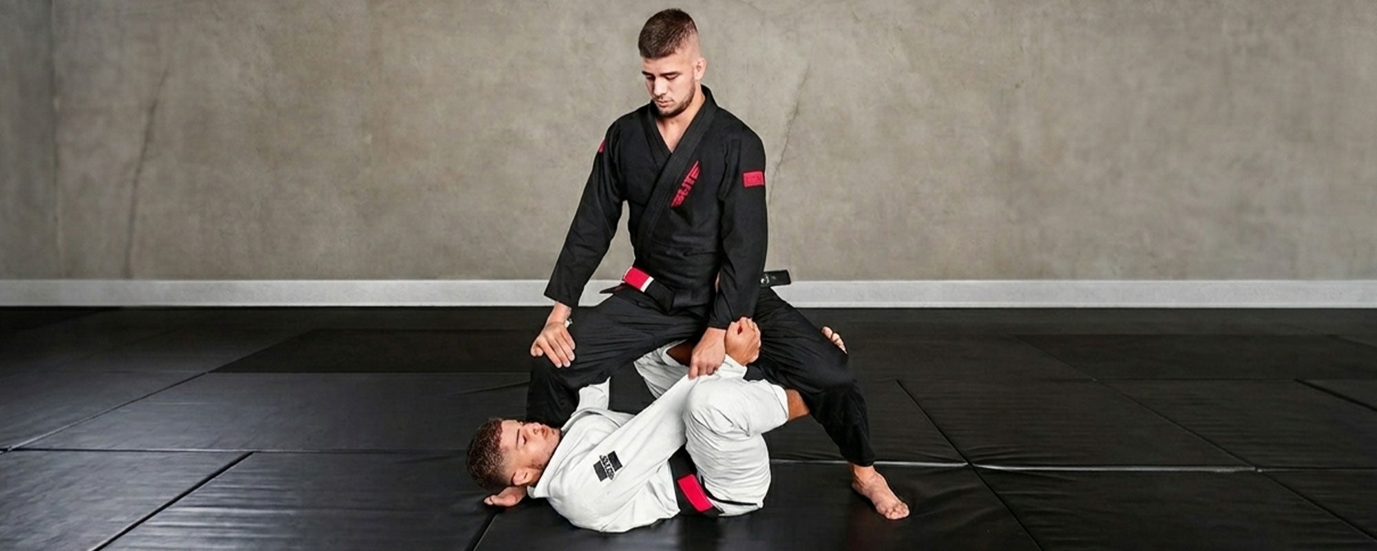 Best-BJJ-Gis-for-Big-and-Heavy-Athletes