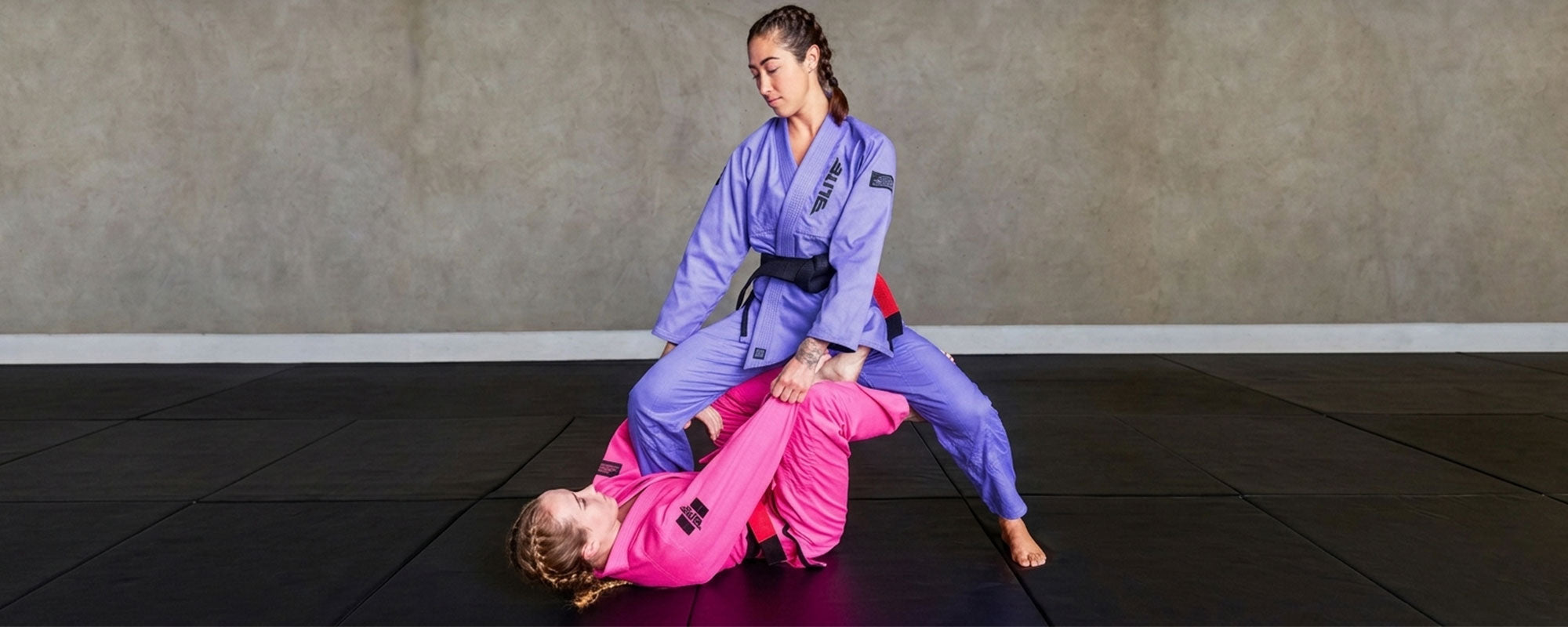 Who-Makes-the-Best-Womens-BJJ-Gis-in-2026