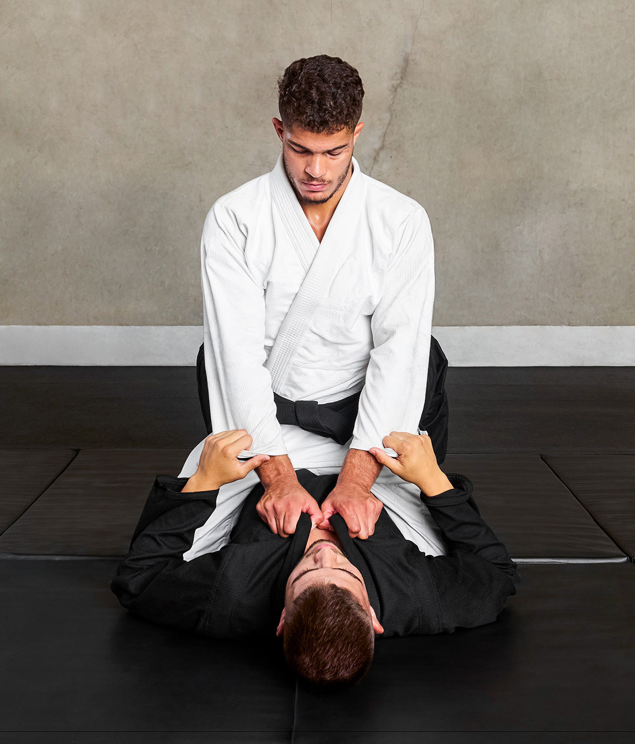 Essential White Brazilian Jiu Jitsu Mens BJJ Gi