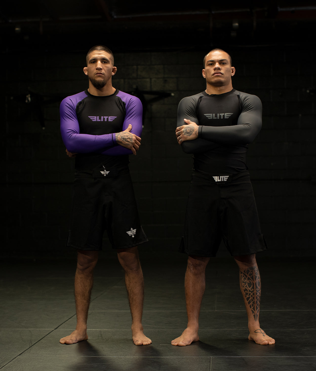 Elite Sports Men's Standard Gray Long Sleeve MMA Rash Guard Life style 1