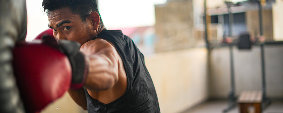 Top 10 Timeless Boxing Heavy Bag Drills That Top Boxers Do - Elite Sports