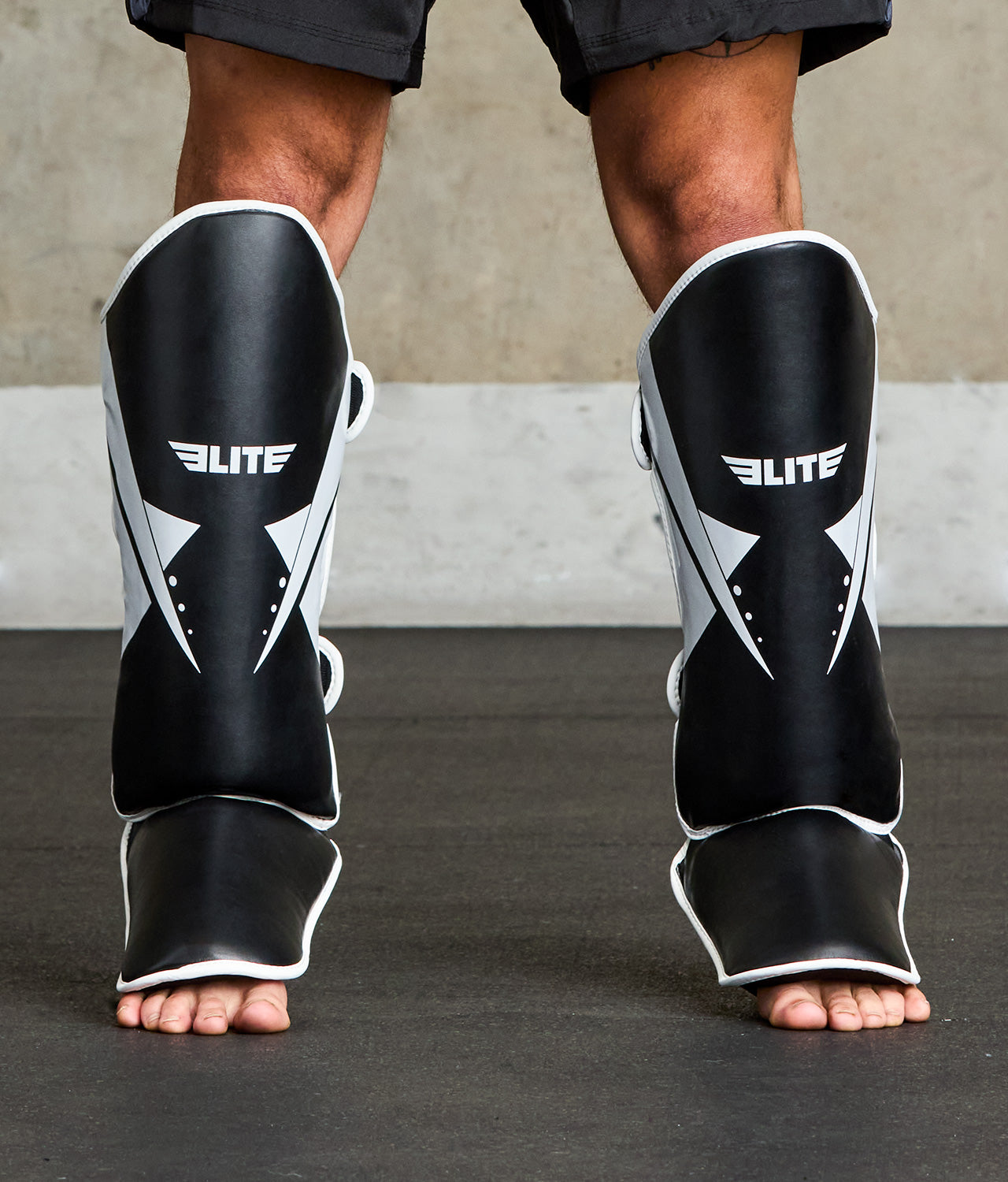 Shinpads Best Shin Guards Muay Thai Valour Strike Best Thai Pads