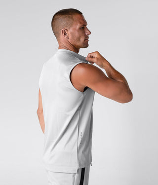 Born Tough Momentum 4-way Stretch Sleeveless T-Shirt For Men Steel Gray